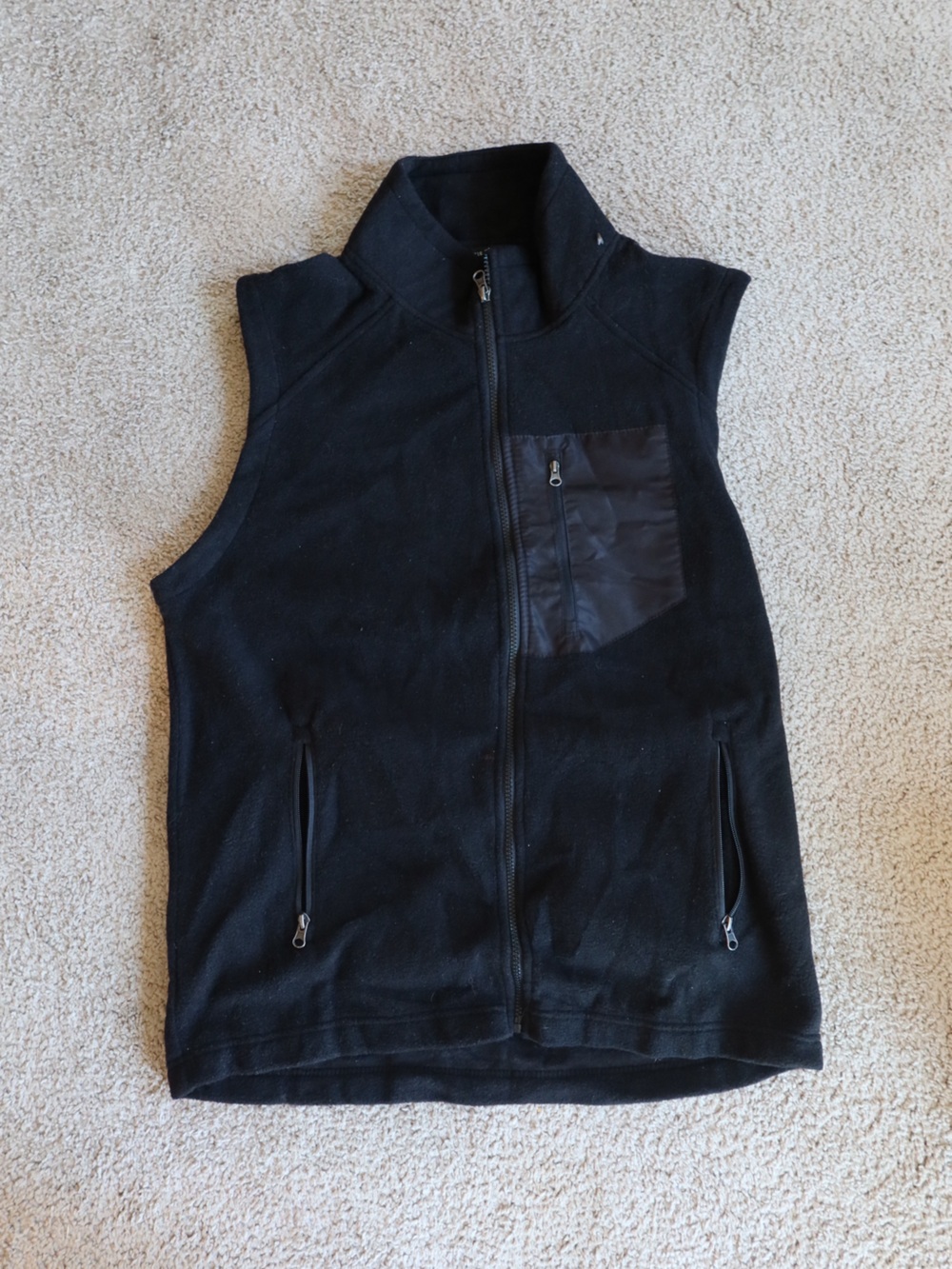 Beverly Hills Polo Club Black Fleece Zip-Up Vest